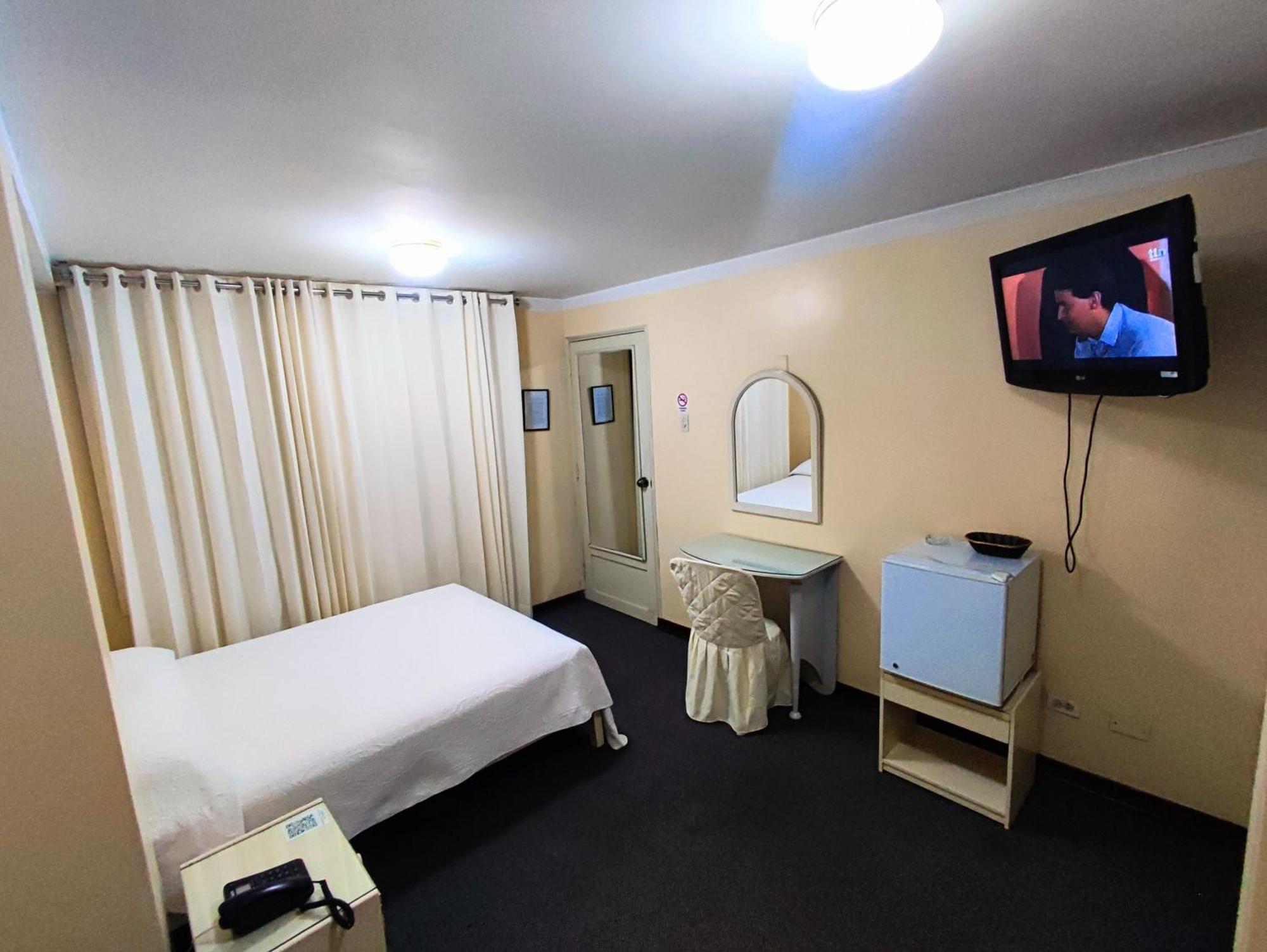 Gran Bolivar Hotel - Trujillo, Perú Exteriör bild
